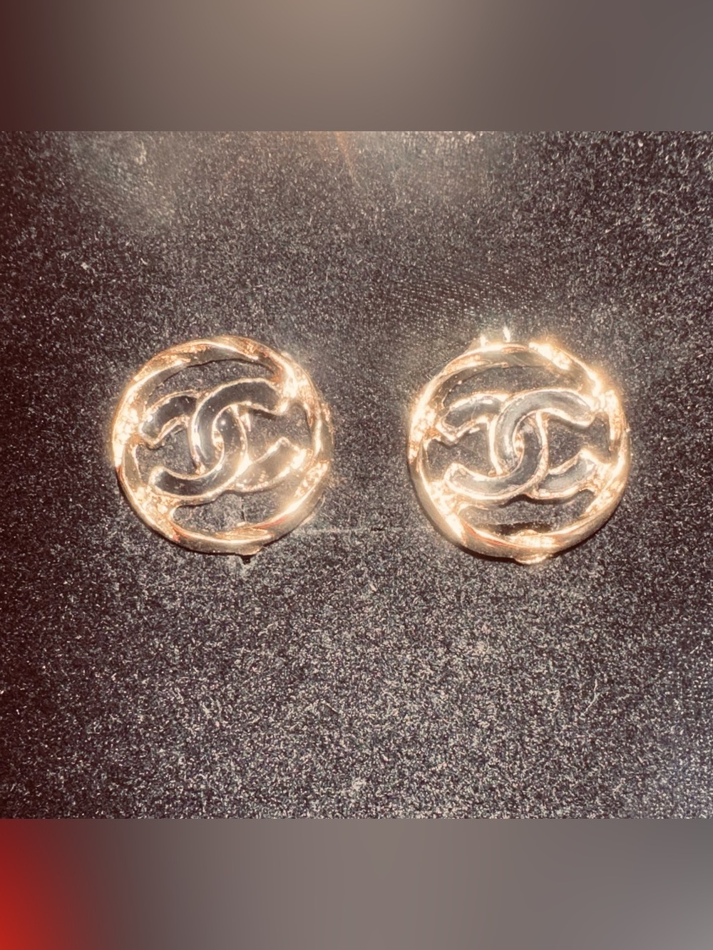 CHANEL Gold-Tone Round Rope-Edge Stud Earrings